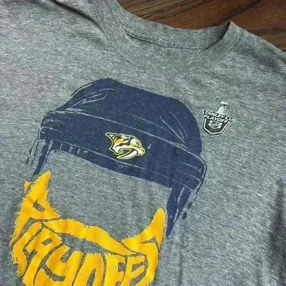 ✨HOST PICK✨Hockey Playoffs Stanley Cup 2017 Nashville Predators Grey Shirt Men L - Picture 8 of 8